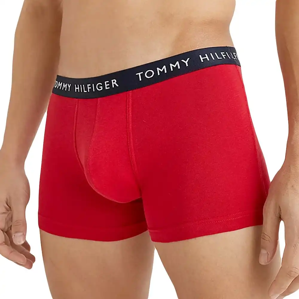 PARTNER: CREATION ref UM0UM02203-0V4